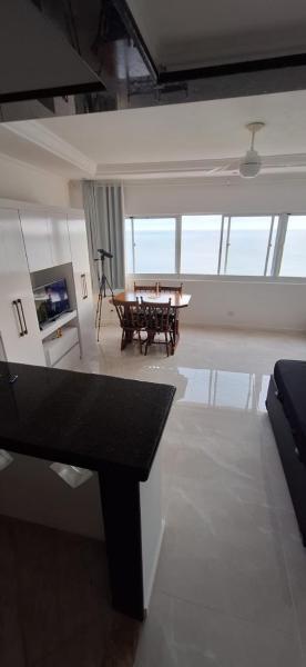Apartamento vista ao mar